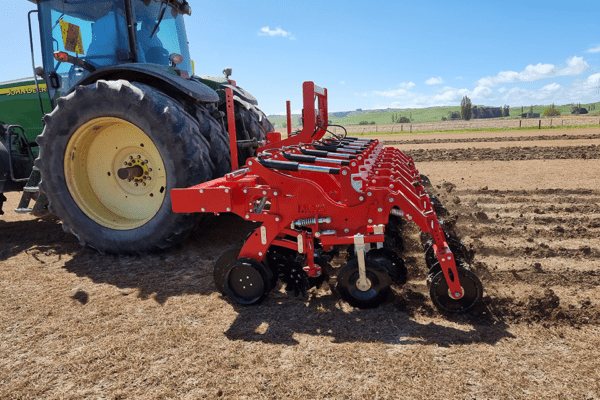 FarmChief Machinery Mechanical 8 Row Strip Till