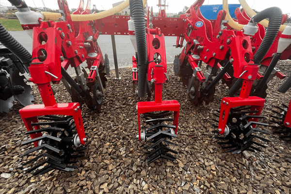FarmChief Machinery Mechanical Strip Till